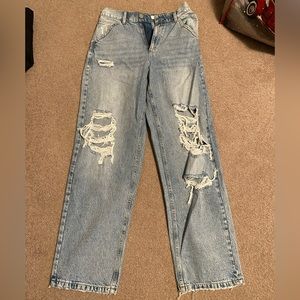 Size 0 Garage Ripped Mom Jeans